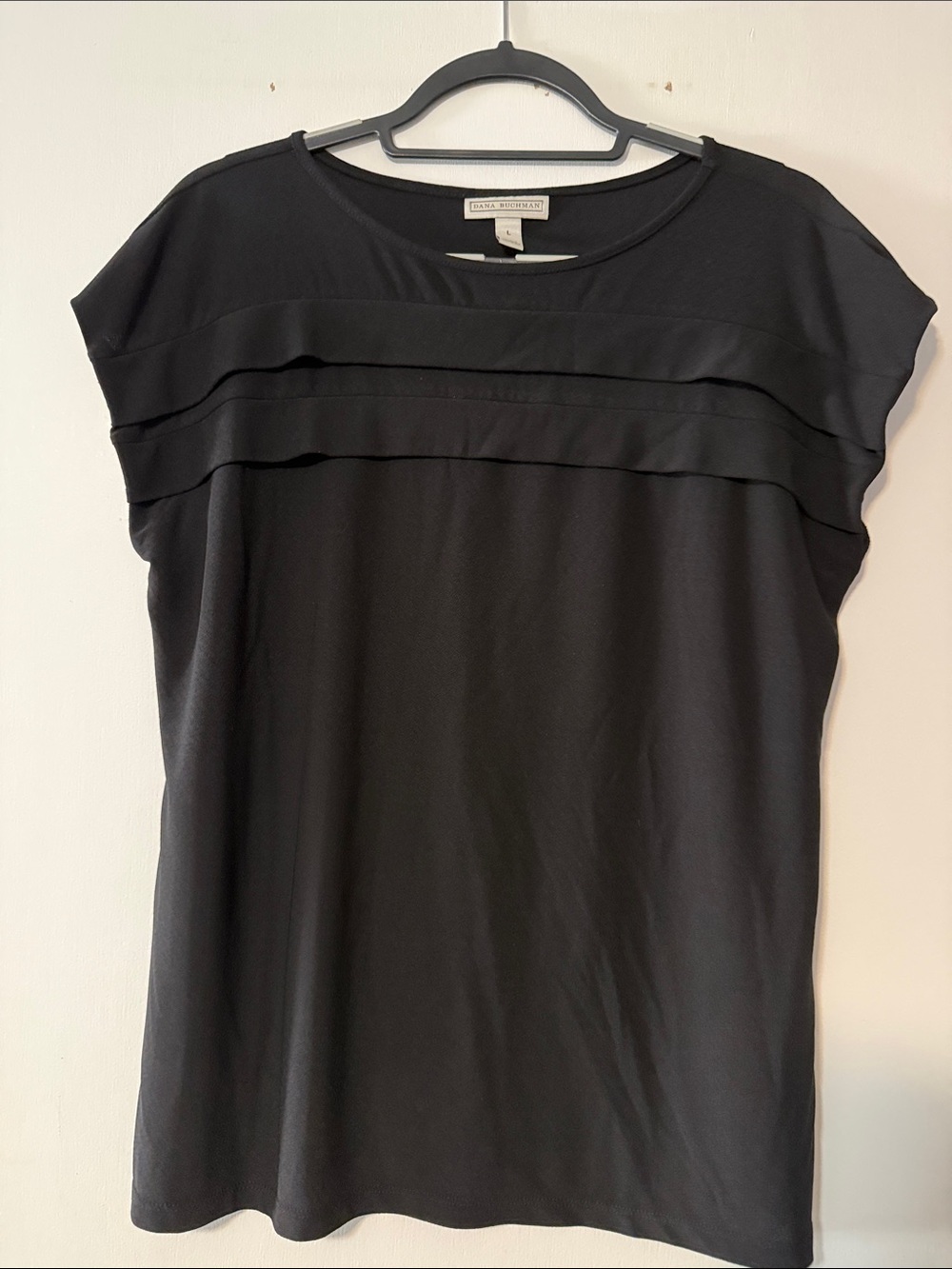 Dana Buchman Black Cap-Sleeve Top with Layered Yoke